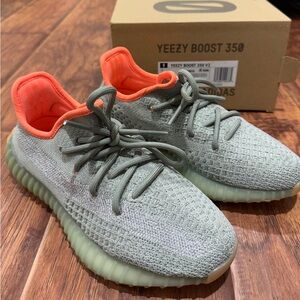 COPY - Women’s Yeezy boost 350 help ca wildfire